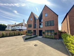 Photo 37- click for photo gallery